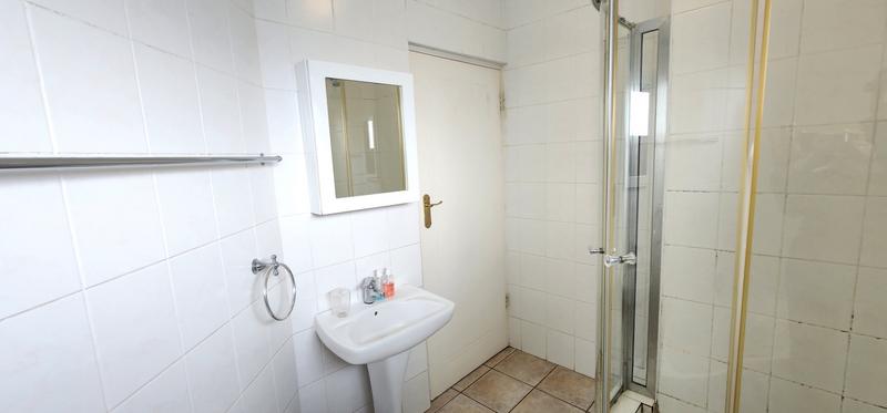 2 Bedroom Property for Sale in Milnerton Central Western Cape